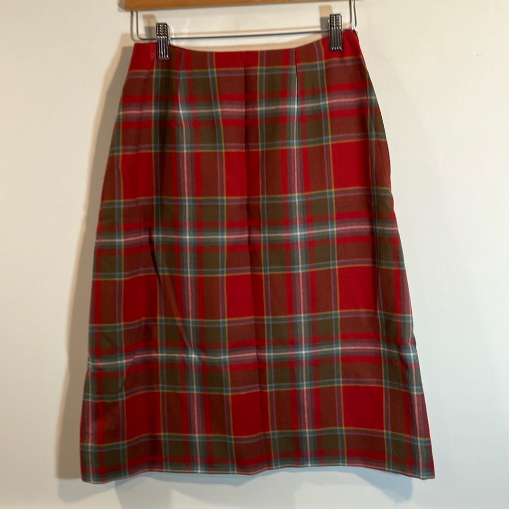 Balmoral red tartan plaid skirt 12